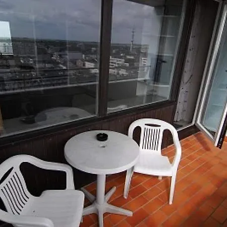Metropol, Whg 250, Landseite Apartment